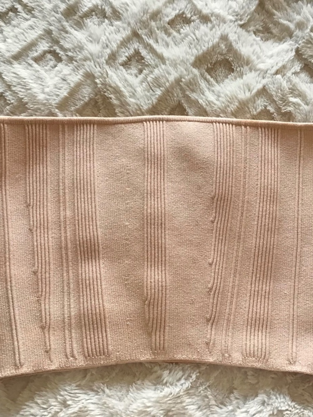 Like New Aritzia Babaton pink sculpt knit strapless crop top size small